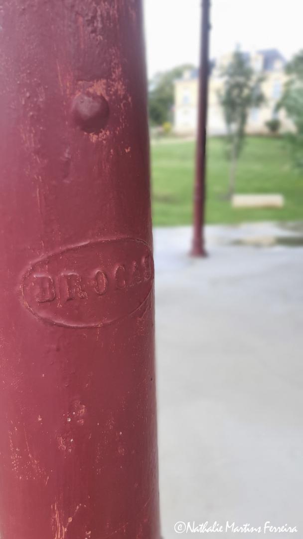 Détail poteau portrait.jpg